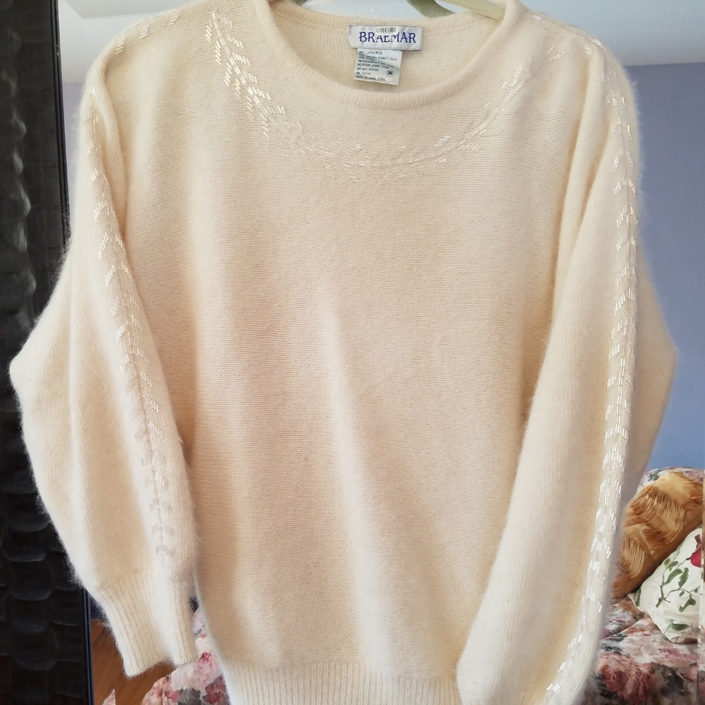 Creme Sweater